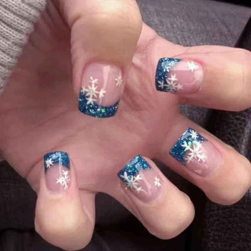 24 Pcs Christmas False Nails